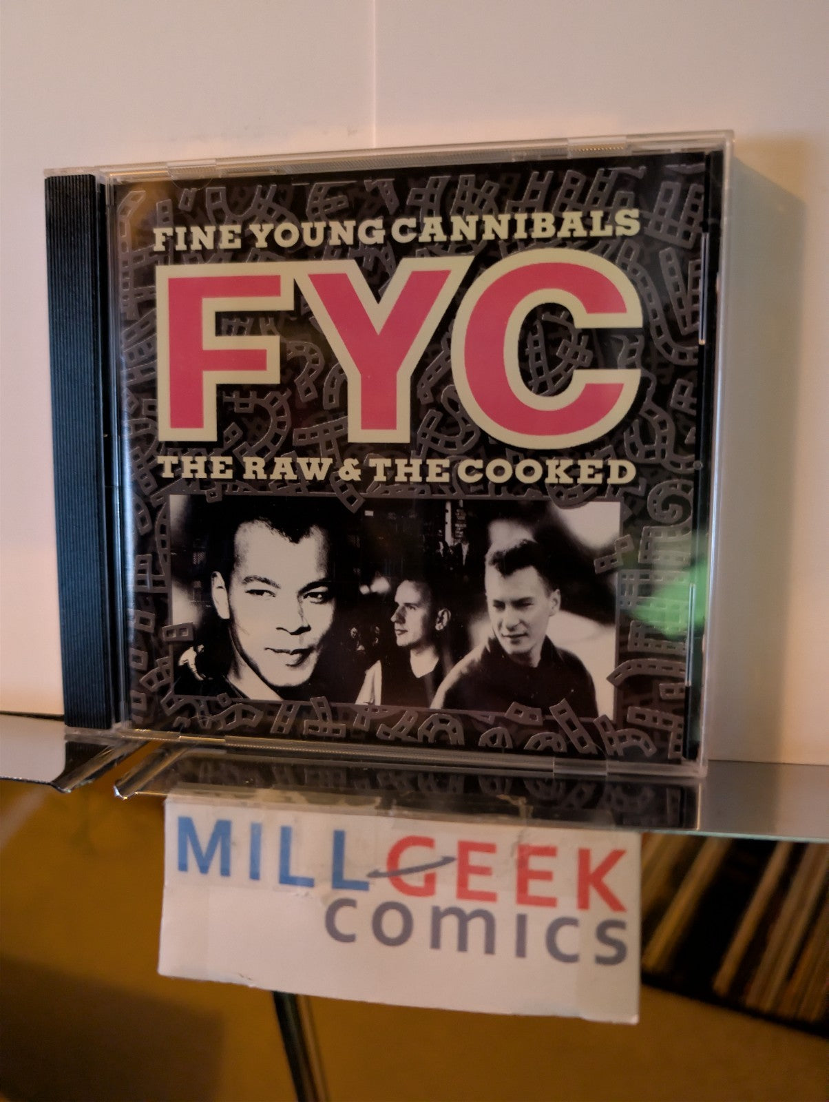 Fine Young Cannibals, 2 CD Lot (The Finest, The Raw & The Cooked) -JD
