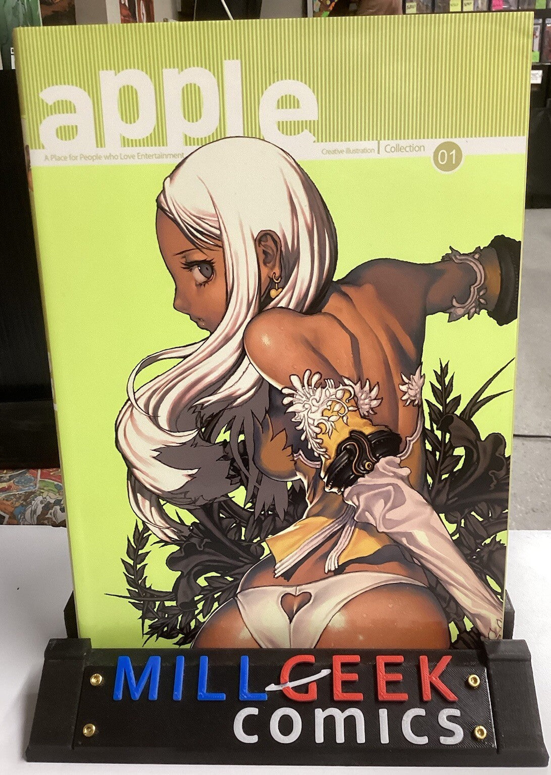 APPLE CREATIVE ILLUSTRATIONS VOL.1 - Graphic Novel Illustrated Book