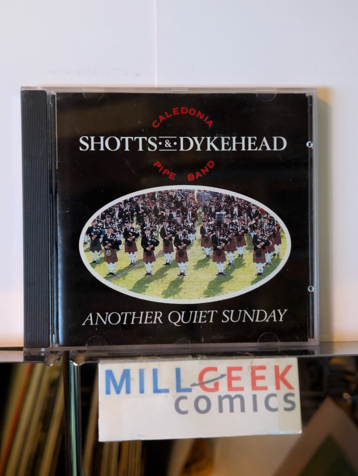 The Bagpipes & Drums of Scotland / Another Quiet Sunday, 2 CDs Like New -JD