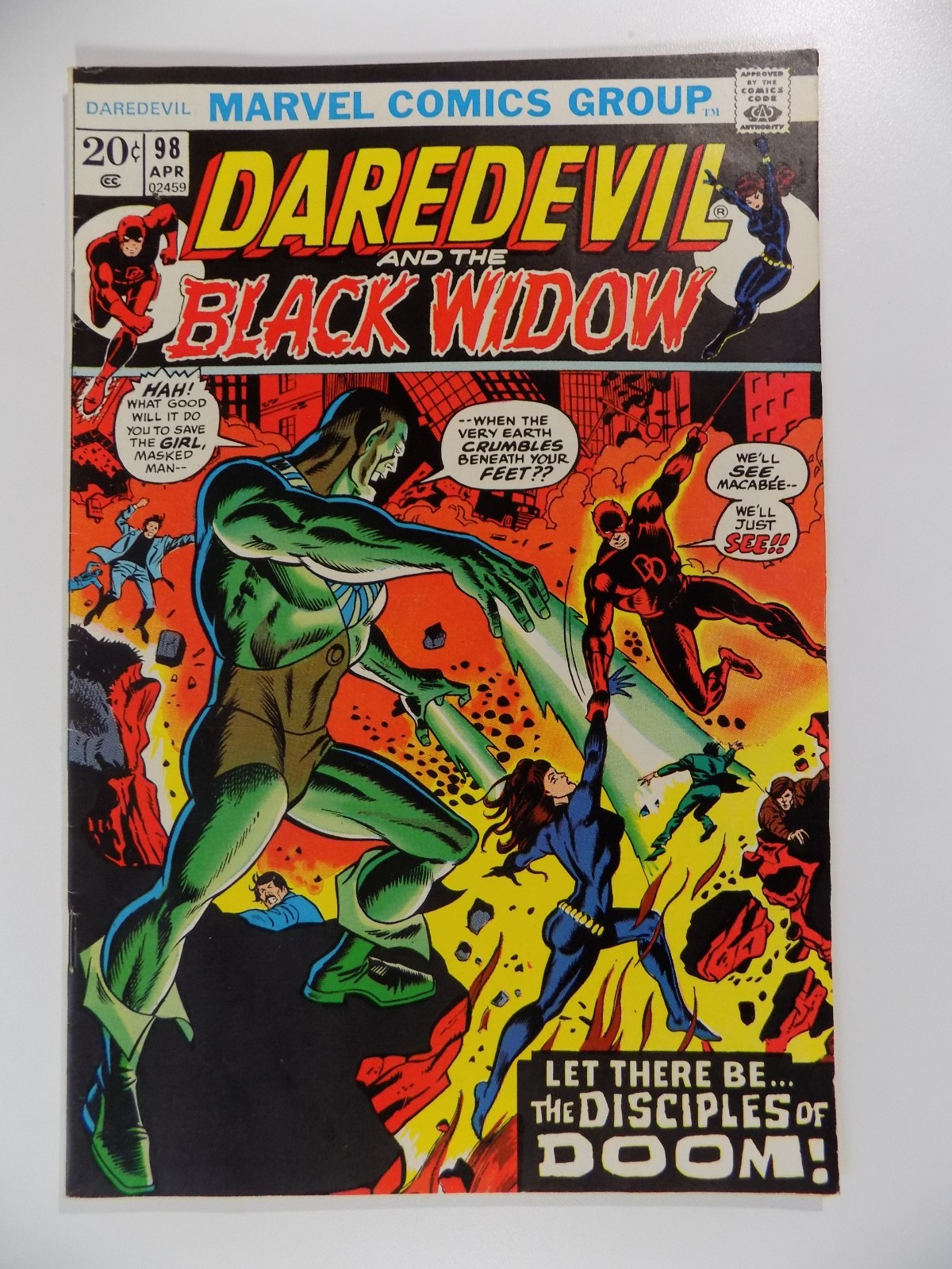 Daredevil #98 Marvel Comic April 1973 Very Fine+