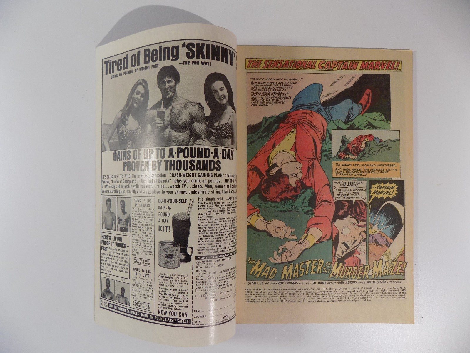 Captain Marvel #19 Marvel Comic December 1969 Very Fine