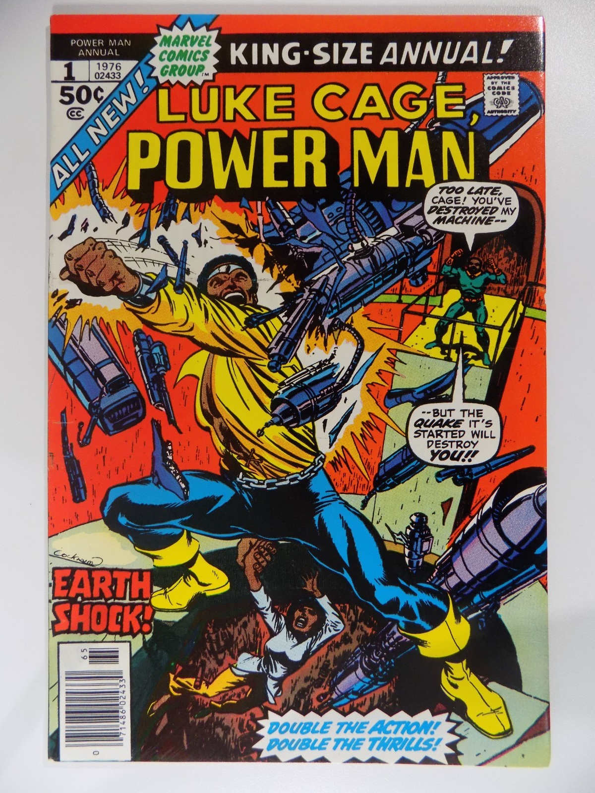 Luke Cage, Power Man King-Size Annual #1 Marvel Comic 1976 Very Fine+