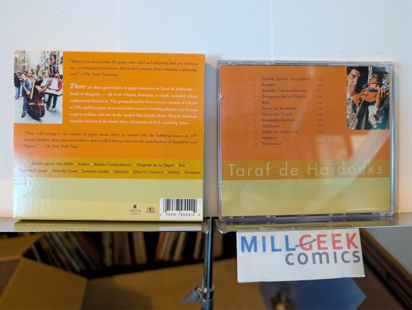 Folk Music 3 CD Lot (Peter Paul & Mary, Arlo Guthrie, Taraf de Haidouks) -JD