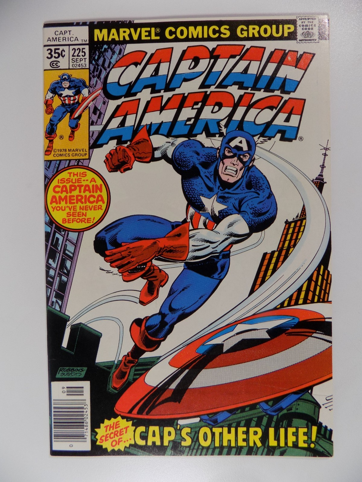 Captain America #225 Marvel Comic September 1978 Near Mint-