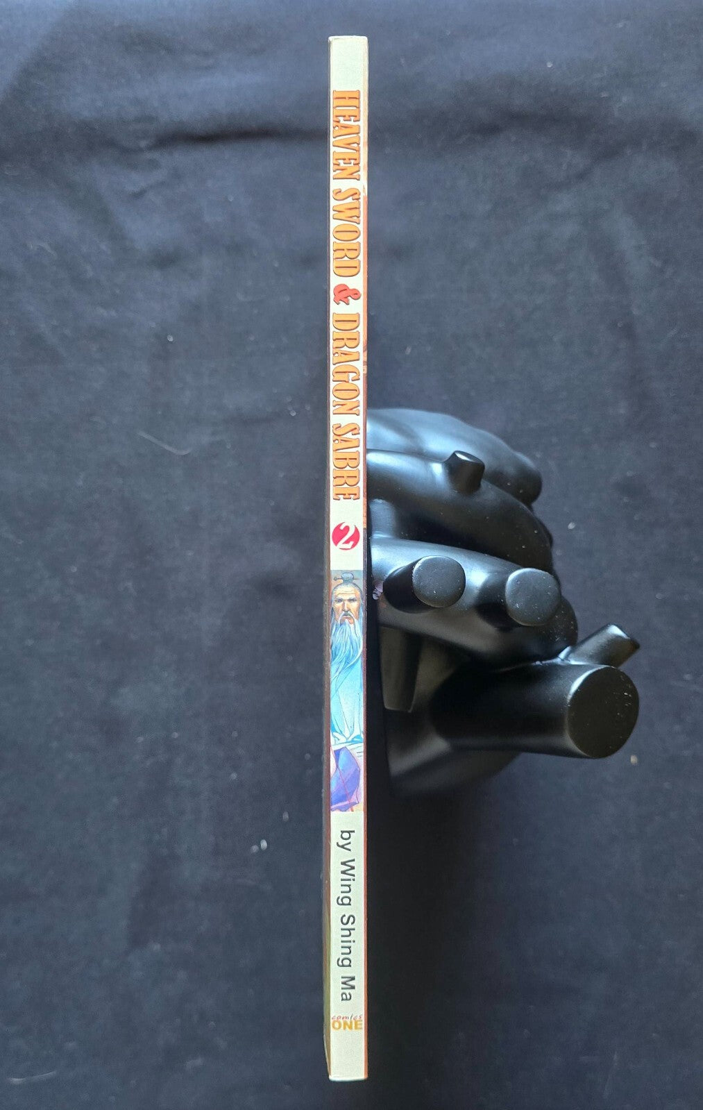 Heaven Sword & Dragon Sabre Volume. 2 (1st Edition, Oct 2002) Hong Kong Comic