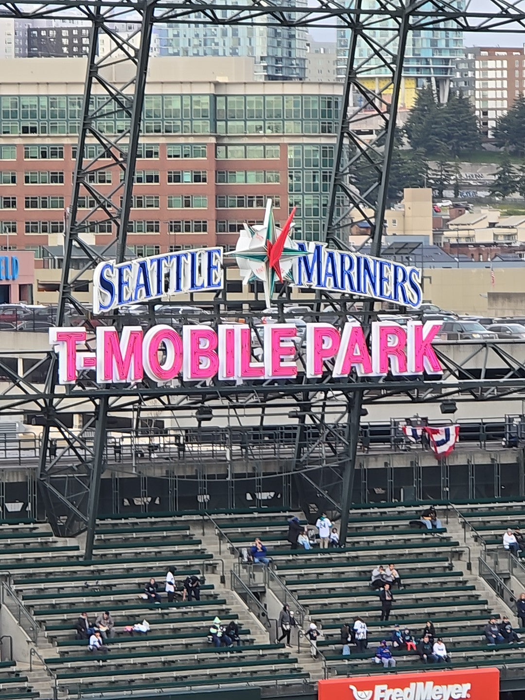 Cal Raleigh "60 Home Run" Seattle Mariners Bobblehead SGA 3/28/26 - In Hand! 