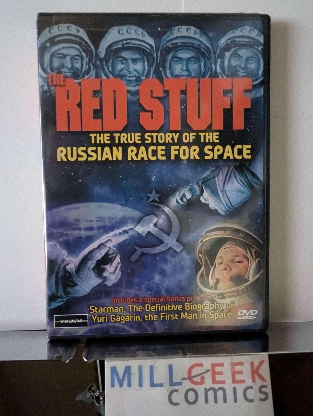 Apollo 11, Men on the Moon / Red Stuff, Story of Russian Race for Space (DVD)-JD