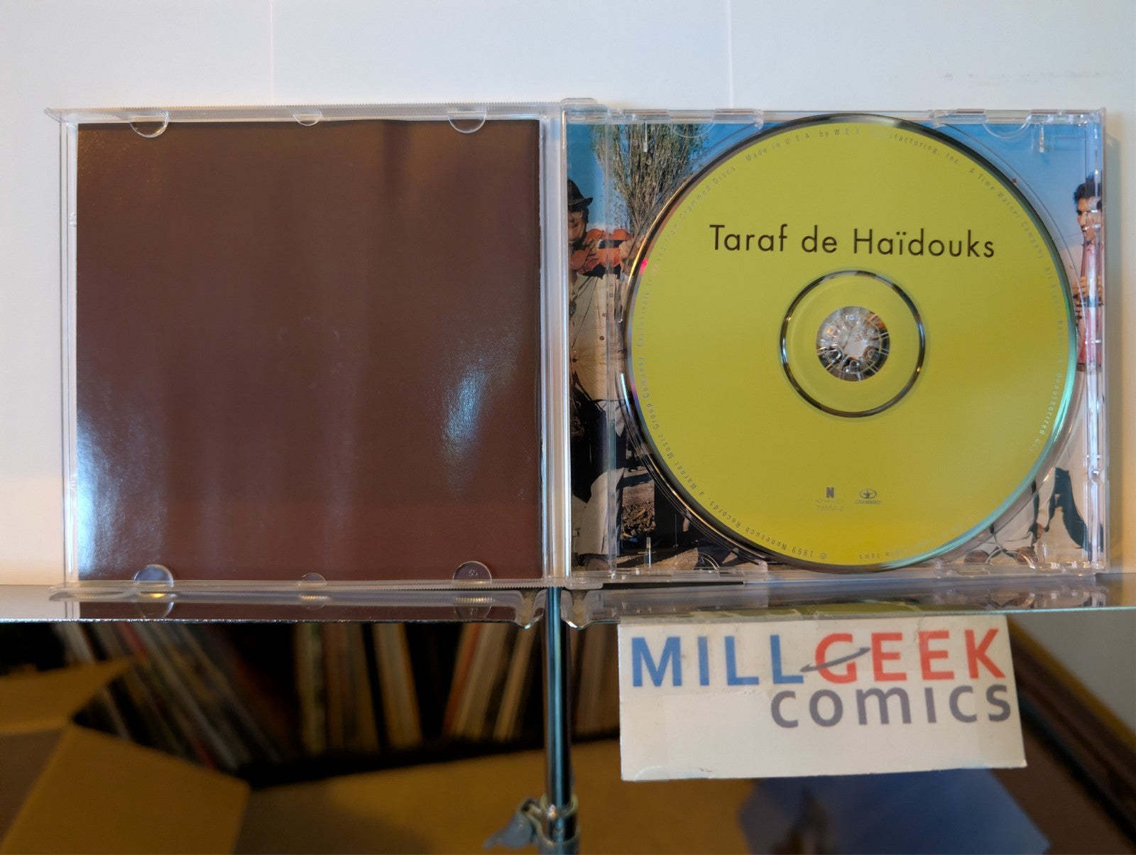 Folk Music 3 CD Lot (Peter Paul & Mary, Arlo Guthrie, Taraf de Haidouks) -JD