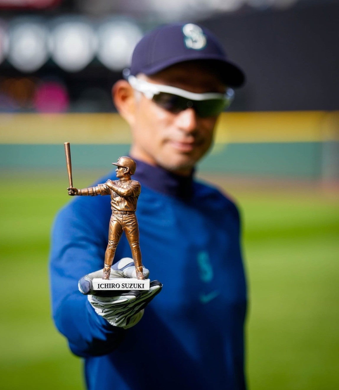 Seattle Mariners 2026 Ichiro Suzuki Replica Statue 4/10/26 - NIB